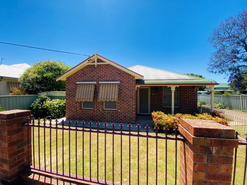 1/31 Gipps Street, TAMWORTH NSW 2340