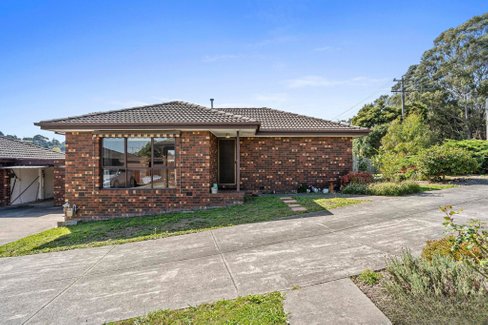 1/315 Hull Road  Mooroolbark 3138