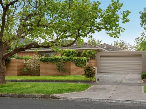 1 32 Barton Street Surrey Hills 3127