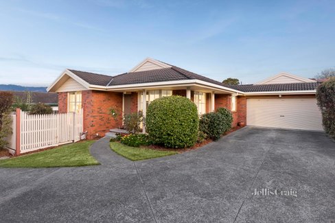 1 32 Lusher Road Croydon 3136