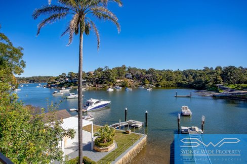 132 Morshead Drive, HURSTVILLE GROVE NSW 2220