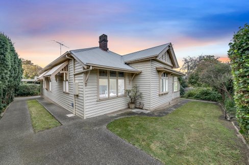 132 Noble Street Newtown 3220