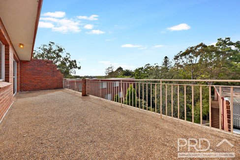 13/2 Railway Crescent, JANNALI NSW 2226