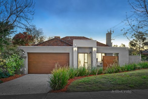 1/32 Viewhill Road Balwyn North 3104