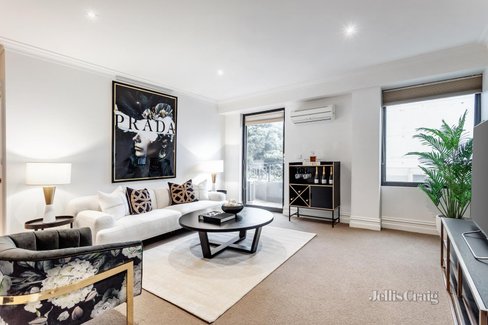 1 320 Toorak Road South Yarra 3141