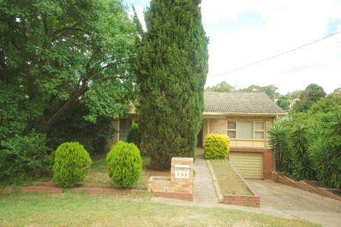 133 Lake Albert Road, KOORINGAL NSW 2650