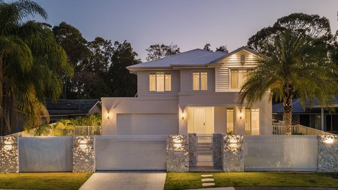 134 Acanthus Avenue, BURLEIGH WATERS QLD 4220