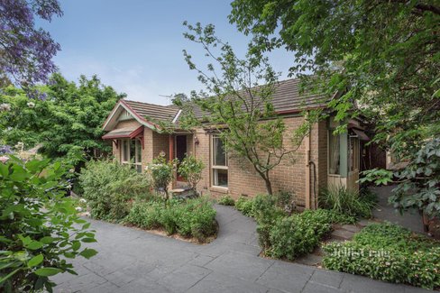 1 34 Glen Valley Road Forest Hill 3131