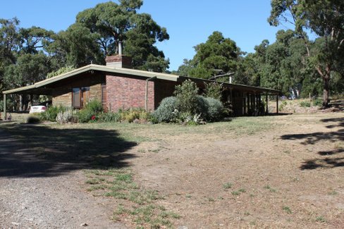 134 McIntoshs Lane, MOUNT EGERTON VIC 3352