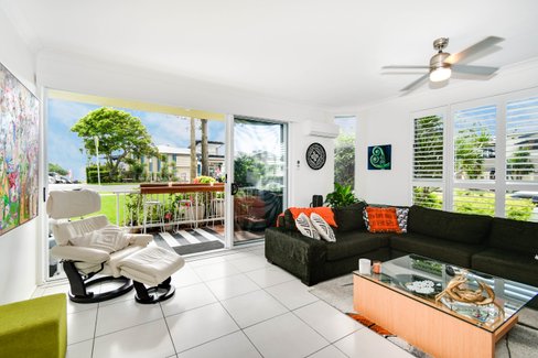 1/34 Pacific Parade, BILINGA QLD 4225