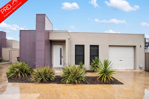 1/34 Raglan Street, WHITE HILLS VIC 3550