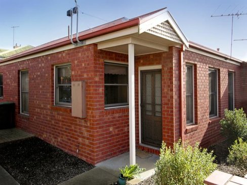 1 34 Villamanta Street Geelong West 3218