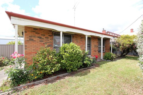 135 Albert Street, SEBASTOPOL VIC 3356