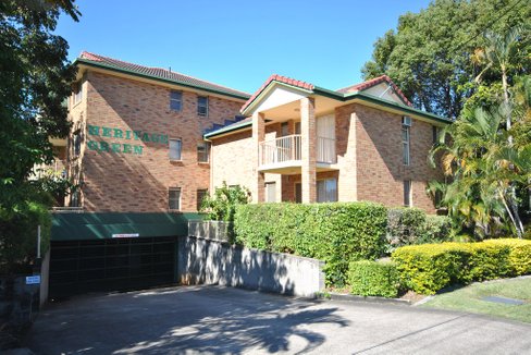 1/35 Huth Street, LABRADOR QLD 4215