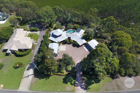 135 Salamander Way, SALAMANDER BAY