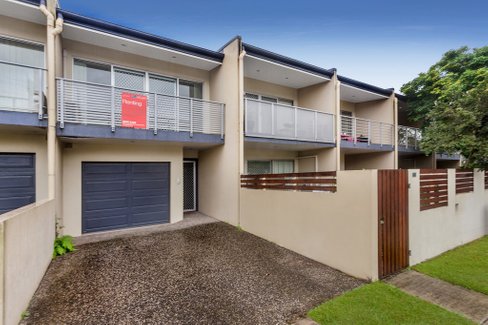 13/61-75 Buckland Road, NUNDAH QLD 4012