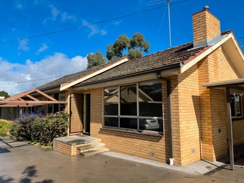 1/37-39 Clarke Street Newtown 3220