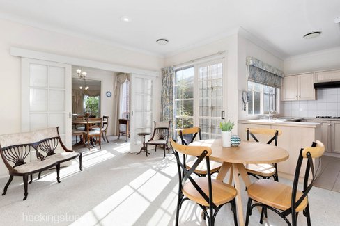 1 37 Aylmer Street Balwyn North 3104