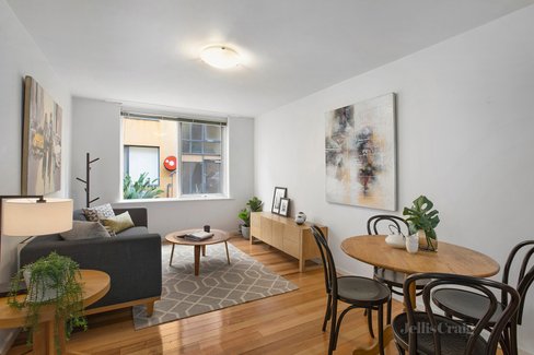 13/77 Westbury Street St Kilda East 3183
