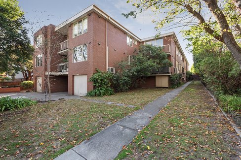 13/789 Burwood Road Hawthorn East 3123