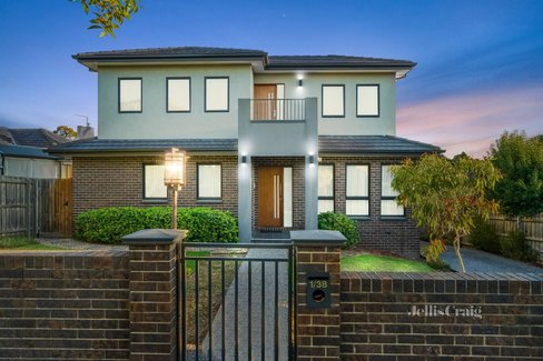 1 38 Darbyshire Road Mount Waverley 3149