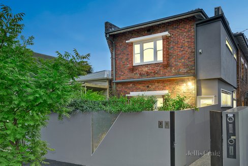 1/38 Donald Street Prahran 3181