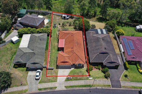 139 Budgeree Drive, ABERGLASSLYN NSW 2320