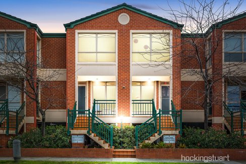 13 910 Canterbury Road Box Hill South 3128