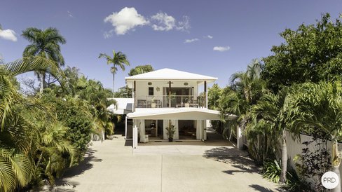 13A Bucasia Esplanade, BUCASIA QLD 4750