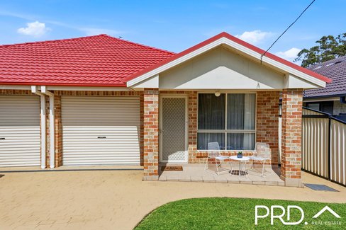 13a Matthews Avenue, EAST HILLS NSW 2213