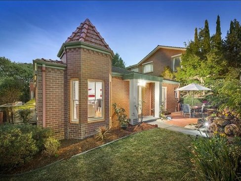 13A Outlook Drive Doncaster 3108