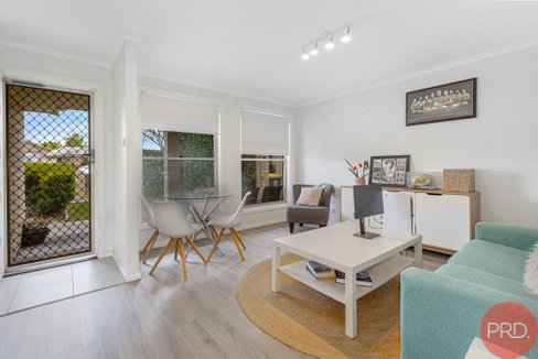 1/4 Allwood Close, BRANXTON NSW 2335