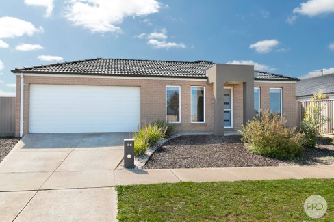 14 Annmaree Drive, WINTER VALLEY VIC 3358