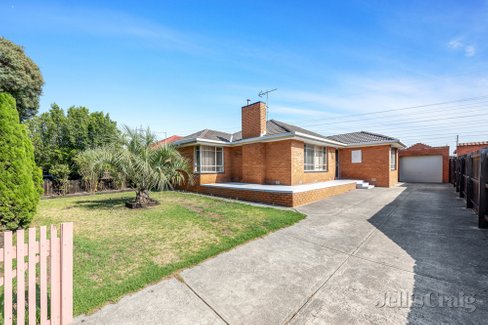 14 Anstey Avenue Reservoir 3073