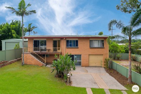 14 Ashton Street, LABRADOR QLD 4215