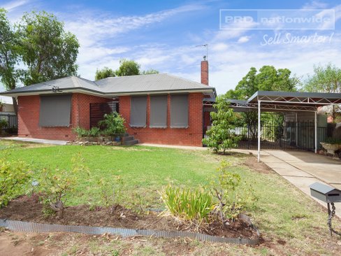 14 Bolger Avenue, MOUNT AUSTIN NSW 2650