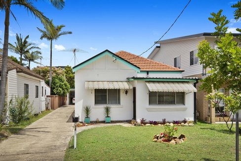 14 Cecil Street, MONTEREY NSW 2217