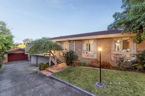 14 Clubpoint Drive Chirnside Park 3116