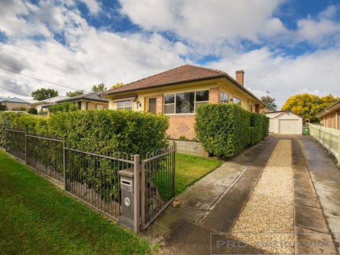 14 Desmond Street, CESSNOCK NSW 2325