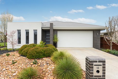 14 Evergreen Drive  Alfredton 3350