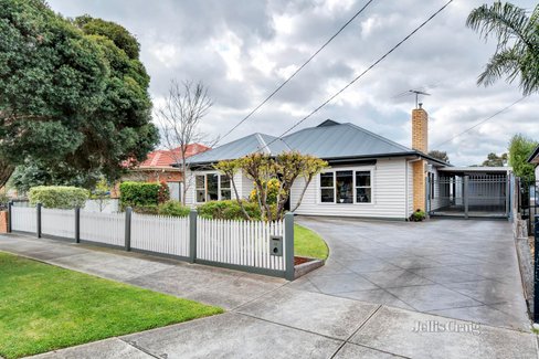 14 Everitt Street Hadfield 3046