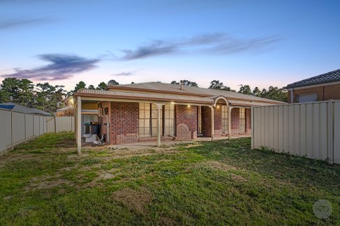 14 Forbes Court, NORTH BENDIGO VIC 3550