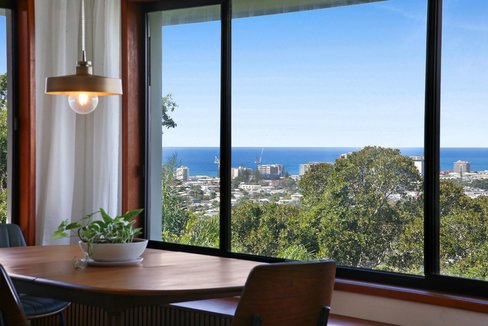 14 Gabrielle Grove, Burleigh Heads QLD 4220