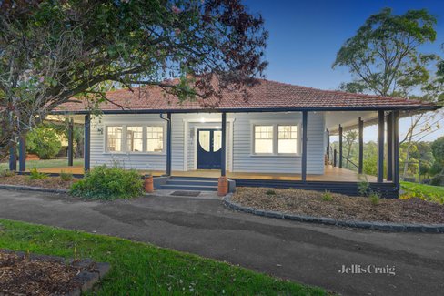 14 Heads Road Donvale 3111