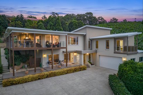 14 Jacklyn Close, BOAMBEE NSW 2450