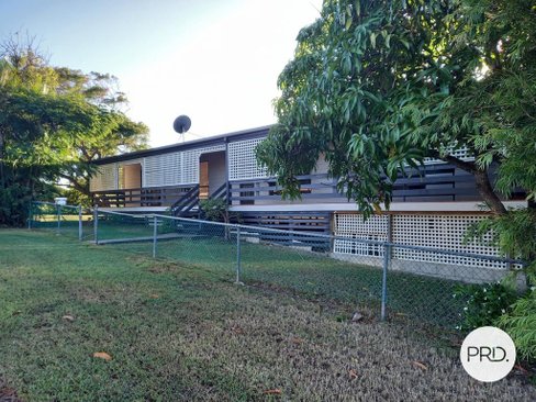 14 Katandra Street, BOYNE ISLAND QLD 4680