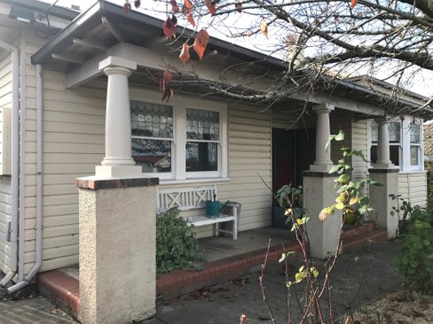 14 Macarthur Street, SOLDIERS HILL VIC 3350