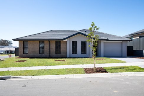 14 Maidford Street, THORNTON NSW 2322