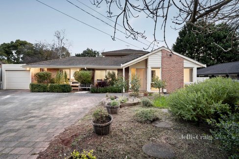 14 Marloo Court Croydon Hills 3136