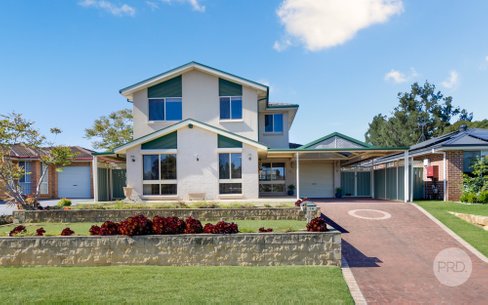 14 Mozart Place, CRANEBROOK NSW 2749